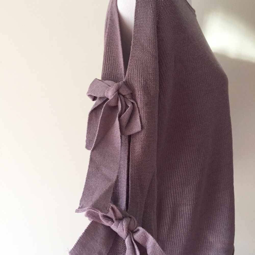 ❗️LAST❗️Lightweight Bow Detail Sweater - Picture 5 of 5